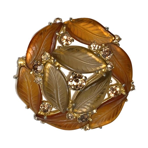 1930s Brooch Signed by Schiaparelli
